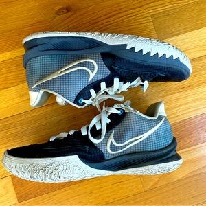 Nike Kyrie 4 Low Men’s Size 11